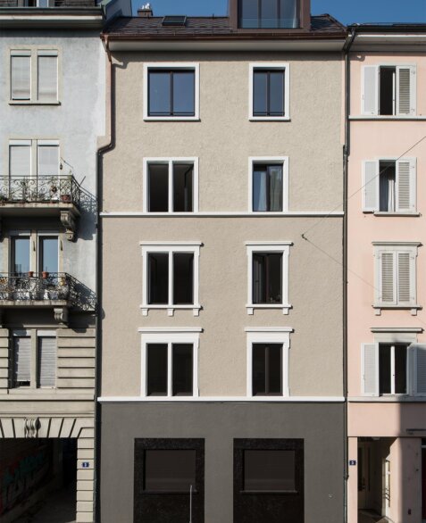 Referenz_Vermarktung_Sanierung_Mehrfamilienhaus Zürich Aussersihl